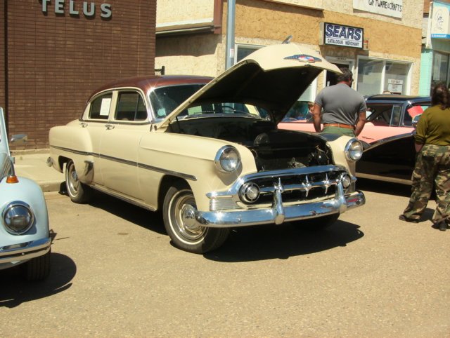 chev210.jpg